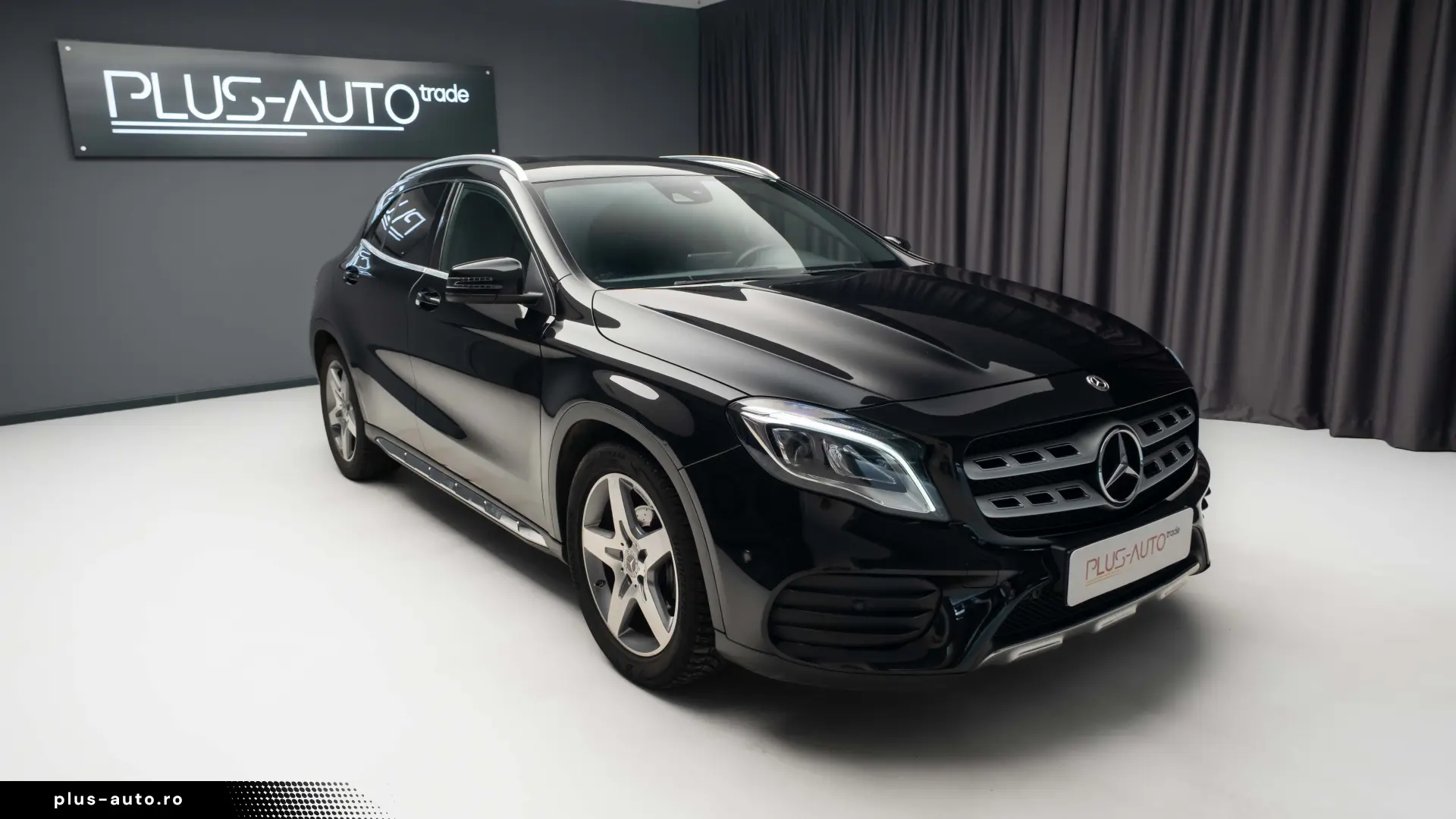 Mercedes Benz GLA 200 Pachet AMG