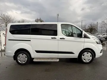 FORD Transit Custom 2.0 TDCi 320 L1   9-SITZER TEMPOM