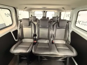 FORD Transit Custom 2.0 TDCi 320 L1   9-SITZER TEMPOM