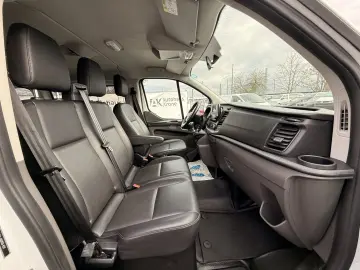 FORD Transit Custom 2.0 TDCi 320 L1   9-SITZER TEMPOM
