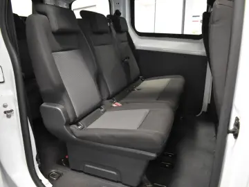 OPEL Vivaro S 9-Sitze Navi Klima Temp PDC