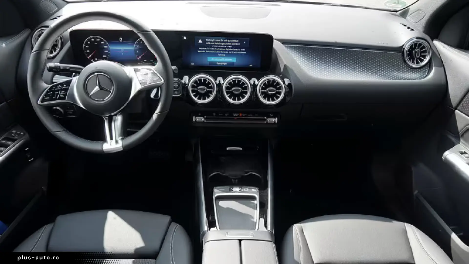 Mercedes-Benz GLA 200 PROGRESSIVE