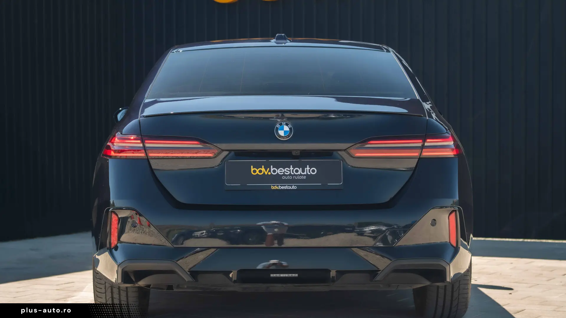 BMW Seria 5 520d xDrive M-Sport Aut.
