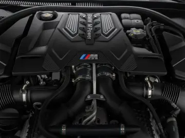BMW M8 xdr Comp GranCoupe SoftClose 360 B&W Ventil DisplKey