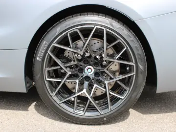 BMW M8 xdr Cabrio Comp M Drivers