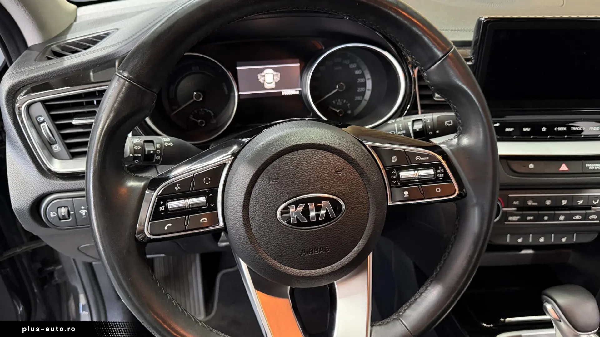 KIA Xceed 2020 — imagine 10