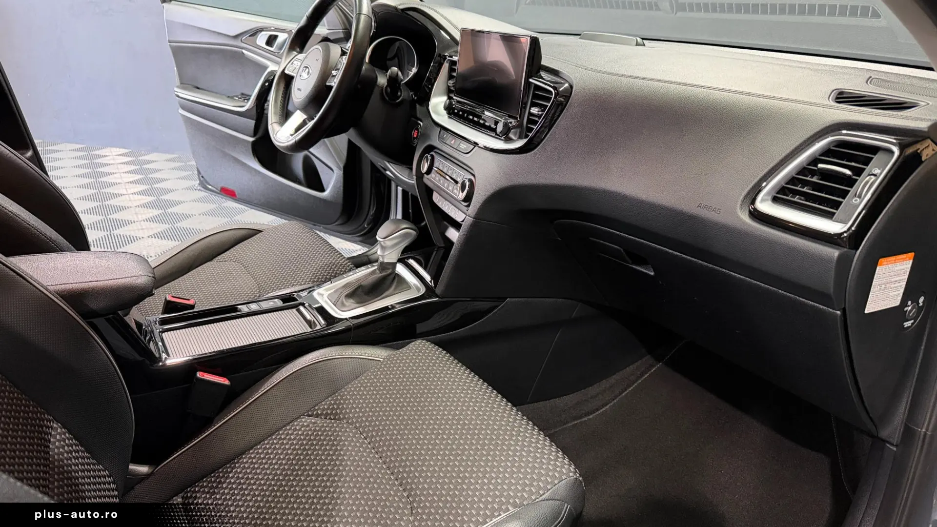 KIA Xceed 2020 — imagine 12