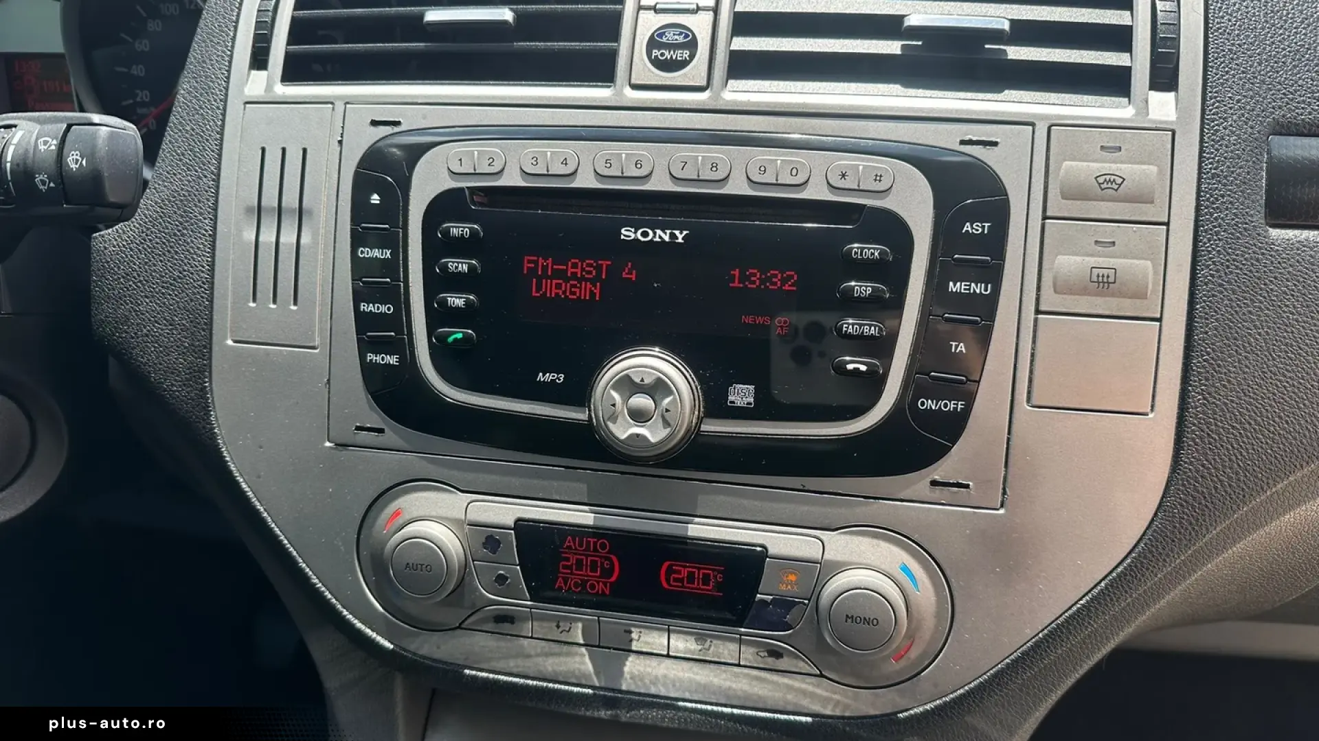 Ford Kuga 2.0 TDCi 4x4 Titanium