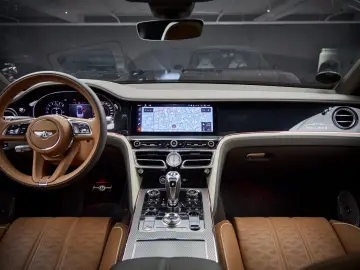 BENTLEY Flying Spur Mulliner Hybrid
