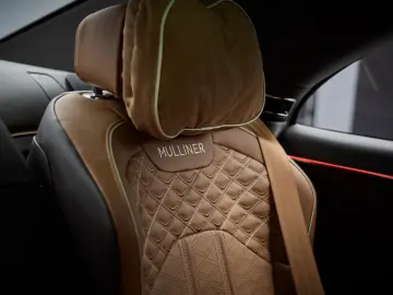 BENTLEY Flying Spur Mulliner Hybrid