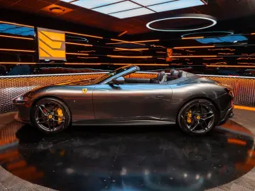 FERRARI Roma 3.9 T V8 Spider DCT