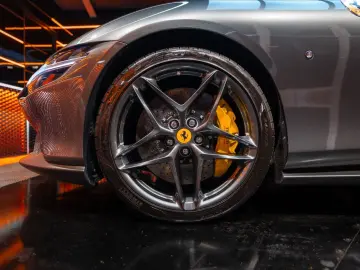 FERRARI Roma 3.9 T V8 Spider DCT