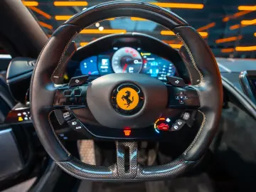 FERRARI Roma 3.9 T V8 Spider DCT