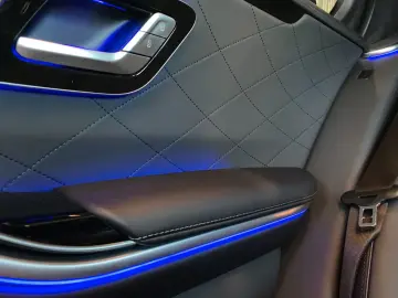 MERCEDES-BENZ S 580e lang AMG-Line ExklusivP Airm HU…