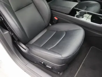 TESLA Model 3 Standard RWD Plus