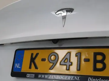 TESLA Model 3 Standard RWD Plus