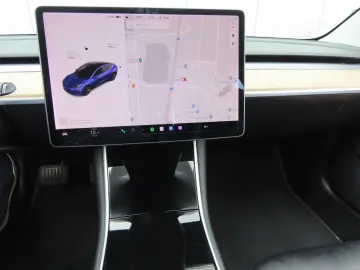 TESLA Model 3 Long Range Dual AWD 75 KWH