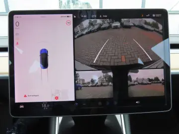 TESLA Model 3 Long Range Dual AWD 75 KWH