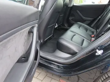 TESLA Model 3 Long Range Dual AWD 75 KWH