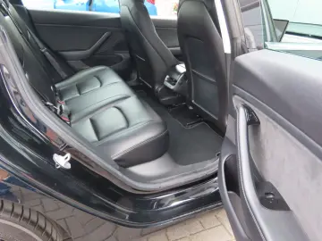 TESLA Model 3 Long Range Dual AWD 75 KWH