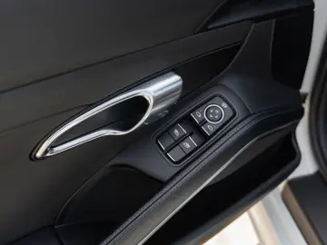 Porsche 718 Boxter Cabrio 2.0 Automat ACC Kessy Bi-Xenon