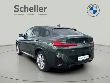 BMW X4 M40d Head-Up