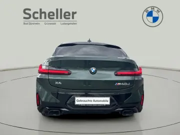 BMW X4 M40d Head-Up