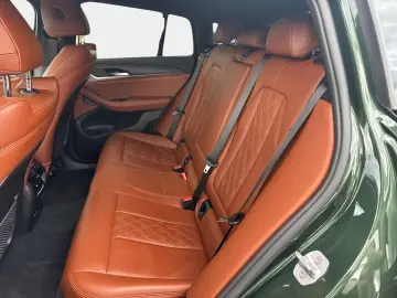 BMW X4 M40d Head-Up
