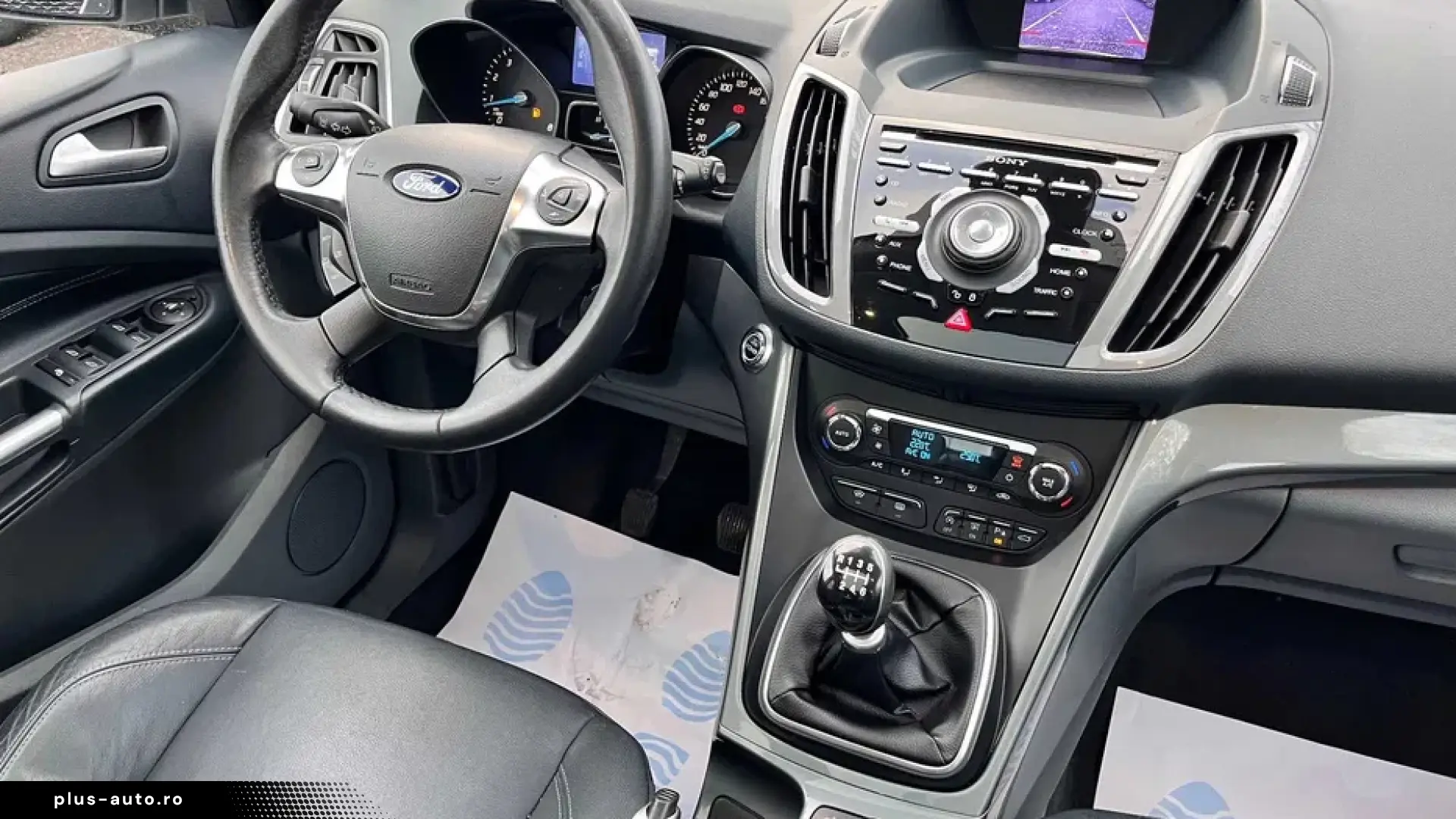 Ford Cmax 1.6i Navi-Piele-Xenon-Camera-Panorama