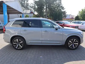 VOLVO XC90 T8 AWD Plug-in Hybrid 360