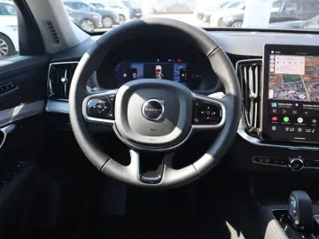 VOLVO XC90 T8 AWD Plug-in Hybrid 360