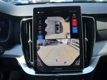 VOLVO XC90 T8 AWD Plug-in Hybrid 360