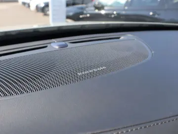 VOLVO XC90 T8 AWD Plug-in Hybrid 360