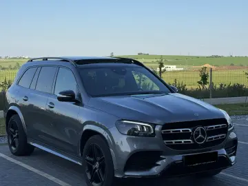 Mercedes-Benz GLS 400