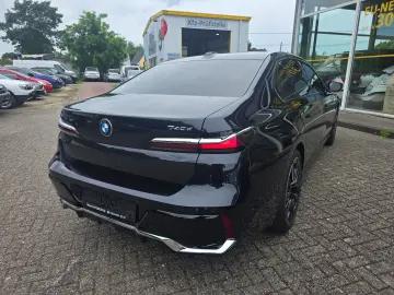 BMW 740 7 740 d xDrive M Sport
