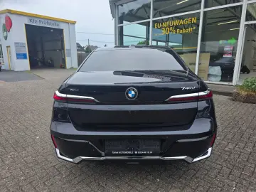 BMW 740 7 740 d xDrive M Sport