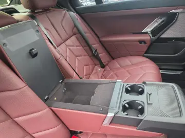 BMW 740 7 740 d xDrive M Sport