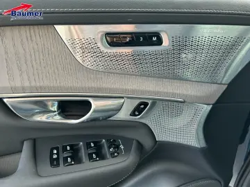 VOLVO XC90 UltraBright T8 PHEV Massage Ventil B&W 360