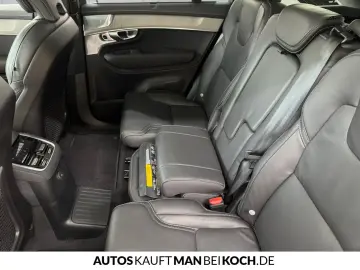 VOLVO XC90 T8 PHEV Ultra Dark AWD Massage Ventil AirSusp B&W