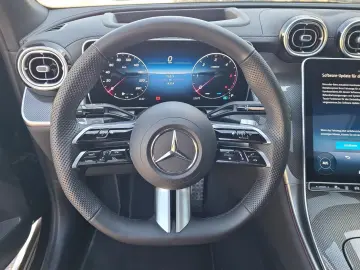 MERCEDES-BENZ GLC 450d 4Matic AMG AHK Pano Technic Distronic