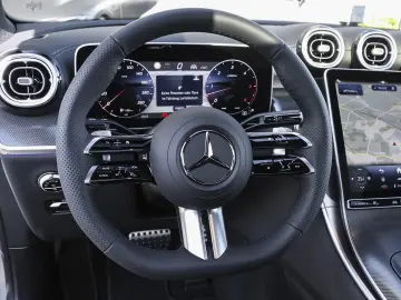 MERCEDES-BENZ GLC 450 d 4M Coupé AMG Panorama Digita…