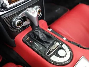 MERCEDES-BENZ SLR  Roadster  EXCLUSIV CARBON 1 OF 520