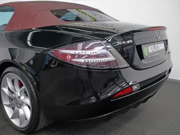 MERCEDES-BENZ SLR  Roadster  EXCLUSIV CARBON 1 OF 520