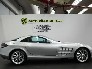 MERCEDES-BENZ SLR McLaren Coupé DT.AUSLIEF WENIG KM KERAMIK