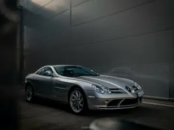 MERCEDES-BENZ SLR McLaren Coupé DT.AUSLIEF WENIG KM KERAMIK
