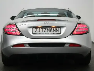 MERCEDES-BENZ SLR McLaren Coupé DT.AUSLIEF WENIG KM KERAMIK