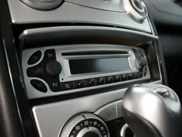 MERCEDES-BENZ SLR McLaren Coupé DT.AUSLIEF WENIG KM KERAMIK
