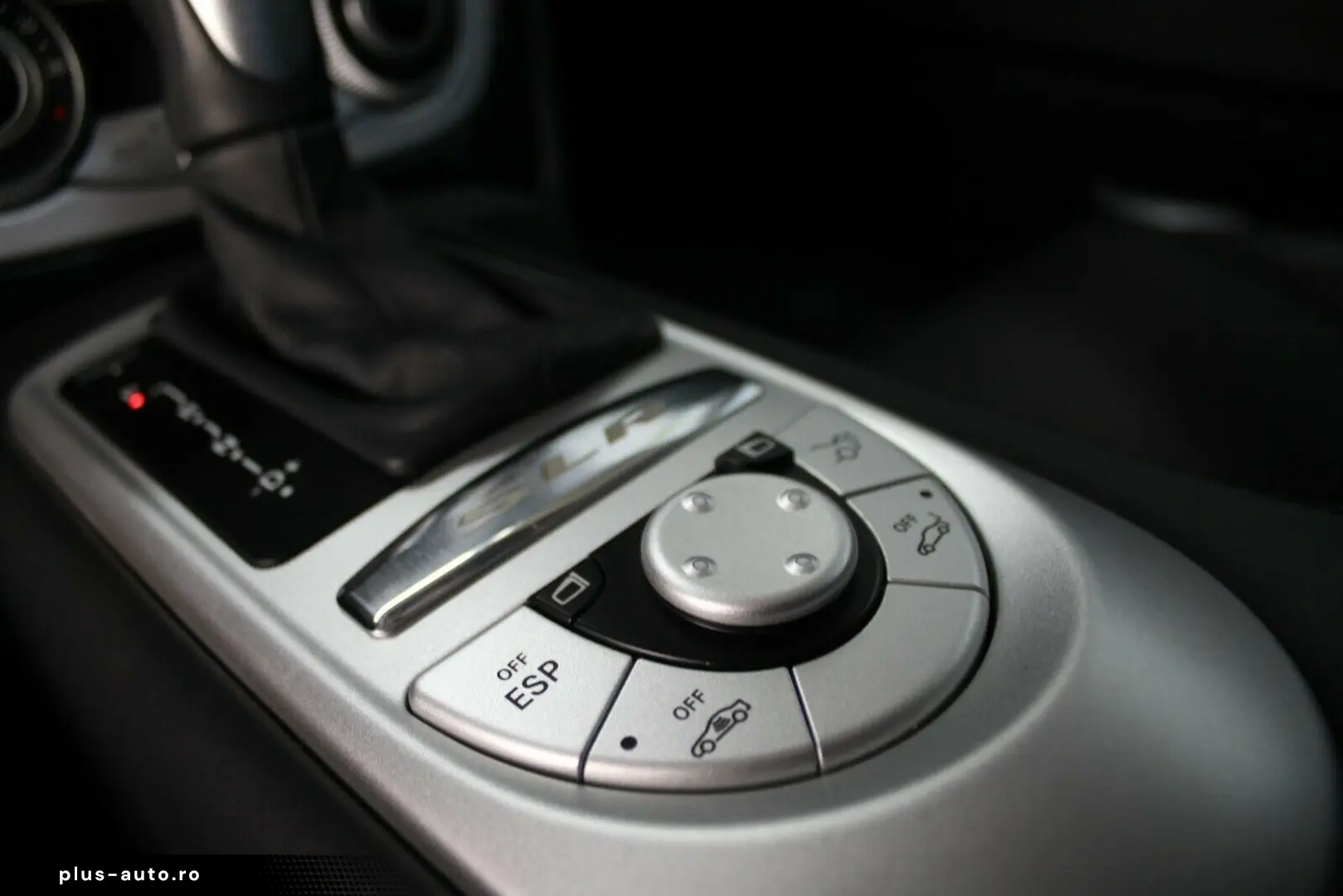MERCEDES-BENZ SLR McLaren Coupé DT.AUSLIEF WENIG KM KERAMIK