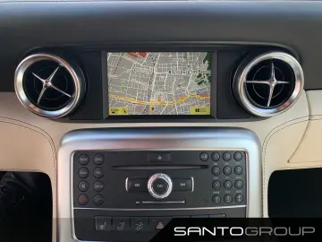 MERCEDES-BENZ SLS AMG Roadster Kamera   AMG-Matt-Sonderlack