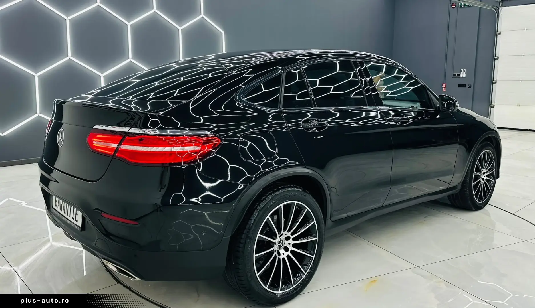 MERCEDESBENZ Glc 250 2017 2.0i E6 4X4 Garantie 12 Luni Rate